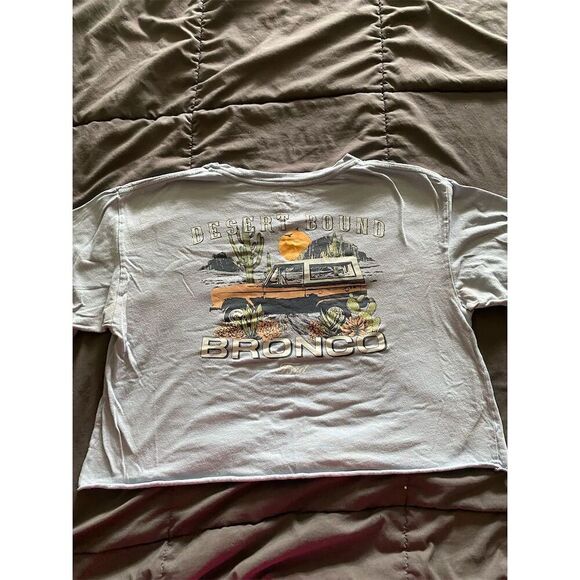 Women's XL Gray Ford Bronco Crop Top T-Shirt Casual Summer - Picture 4 of 5